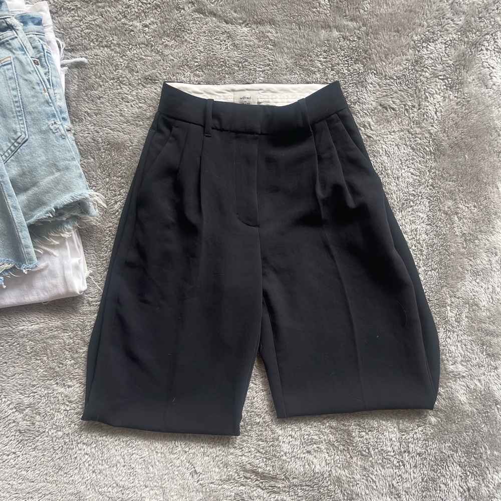 Aritzia effortless pants - Picture 2 of 2
